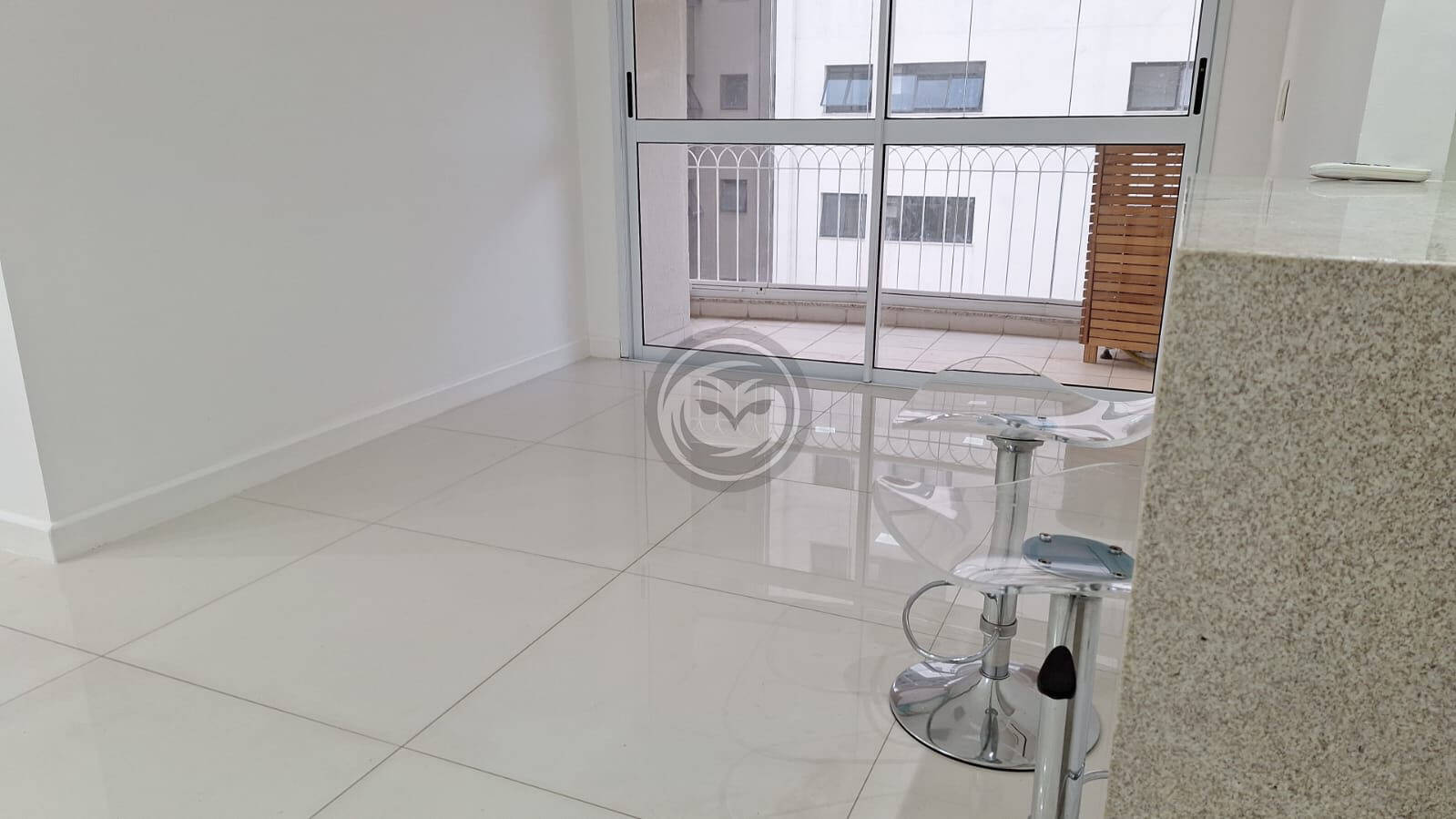 Apartamento para locação no Ed. Monte Carlo - Alphaville